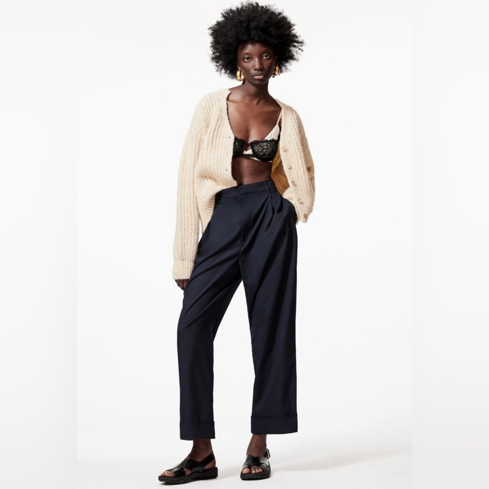 Never been used zara pants